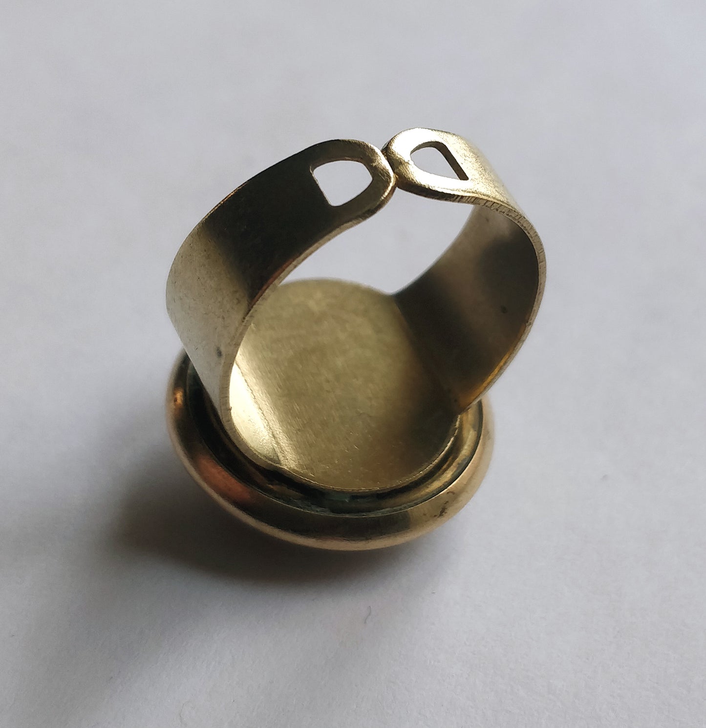 Art.No. 30502-0007 Brass Button Ring
