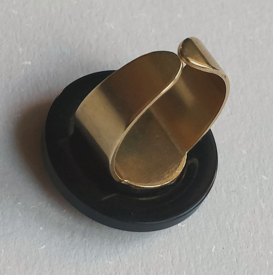 Art.No. 30502-0021 Brass Button Ring