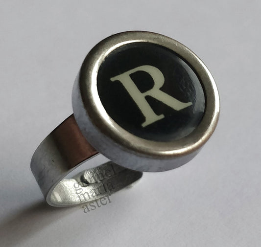 Art.No. 30607-0083 Typewriter Key Ring