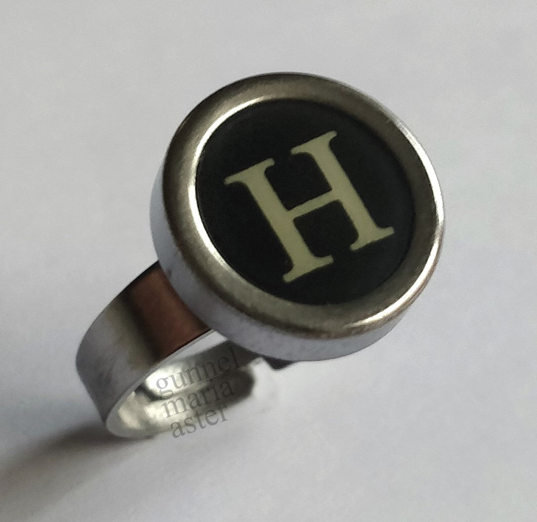 Art.No. 30607-0065 Typewriter Key Ring