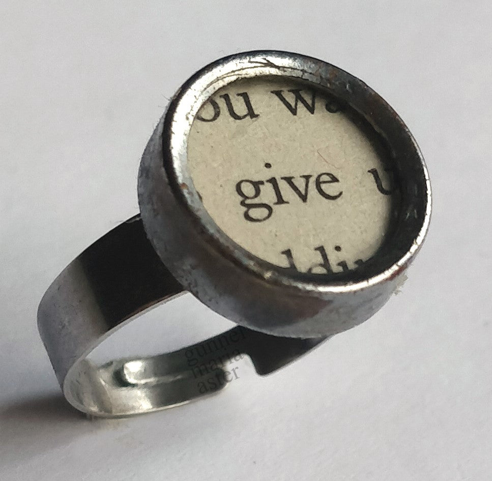 Art.No. 30607-0012 Typewriter Key Ring